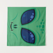 Friendly Cartoon Alien Face Wandteppich (Vorderseite (Horizontal))