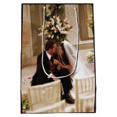 FRIENDS™ | Chandler & Monica Verheiratet Mittlere Geschenktüte (Rückseite)