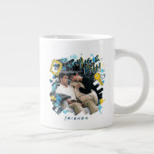 FRIENDS™ | Die alte Umarmung und Rolle Jumbo-Tasse (Rechts)