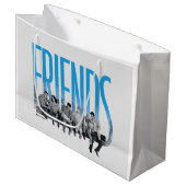 FRIENDS™ | Die Gang Große Geschenktüte (Vorderseite Schrägansicht)