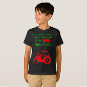 Friends Dont Let Friends Drive Red Tractors  T-Shirt (Vorne ganz)