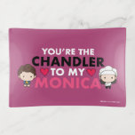 FRIENDS™ | Du bist der Chandler für meine Monica Dekoschale<br><div class="desc">Feiern Sie die ikonische Beziehung zwischen Chandler und Monica mit dem FRIENDS™ "You're the Chandler to My Monica" Design. Dieses spielerische und herzliche Design vereint den Spaß und die Wärme eines der beliebtesten Paare der Show. Ideal für FRIENDS™-Fans, fügt es jedem Produkt eine nostalgische und lustige Touch hinzu, von der...</div>