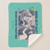 FRIENDS™ | Group Hug Sherpadecke (Vorderseite)