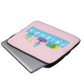 FRIENDS™ | Logo mit Symbolen Laptopschutzhülle (Vorne Knopf)