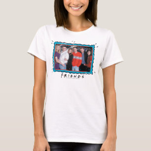 FRIENDS™ Paare in Street Clothes T-Shirt