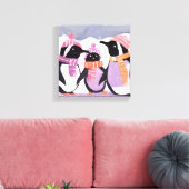 Friends Penguin | Winterfarbe Leinwanddruck (Insitu (Wohnzimmer))