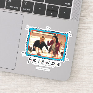 FRIENDS™ Phoebe & Monica beim Wachsen der Beine Aufkleber