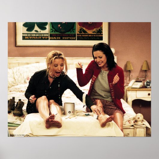 FRIENDS™ | Phoebe & Monica Waxing Legs Poster (Vorne)