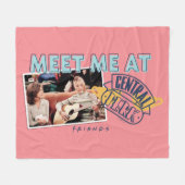 FRIENDS™ | Treffen Sie mich in Central Perk Fleecedecke (Vorderseite (Horizontal))