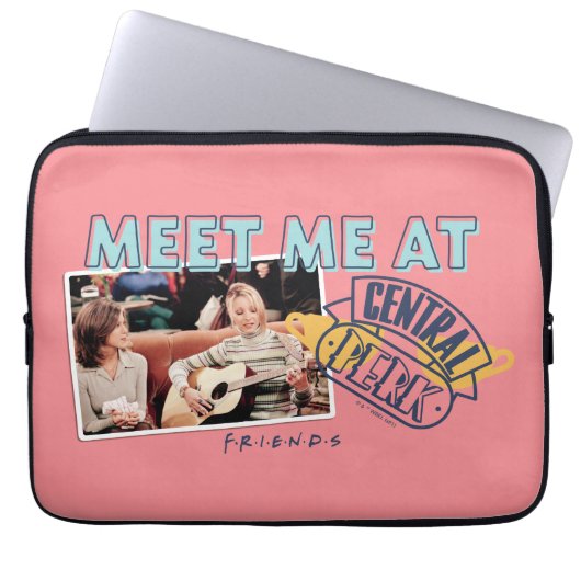 FRIENDS™ | Treffen Sie mich in Central Perk Laptopschutzhülle (Vorderseite)