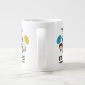 FRIENDS™ | Willkommen im Real World Chibi Jumbo-Tasse (Rückseite)