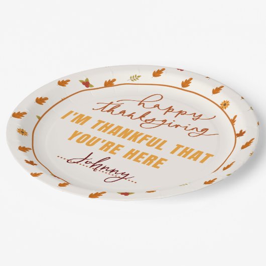 Friendsgiving Dinner Script Boho Party Tableware Pappteller (Schrägansicht)