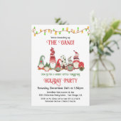 Friendsmas Office Gnomes Holiday Weihnachts-Party Einladung (Stehend Vorderseite)