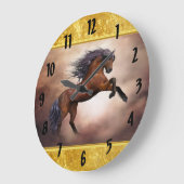 Friesisches Pferd, das oben mit nebelhaften Wolken Große Wanduhr (Winkel)