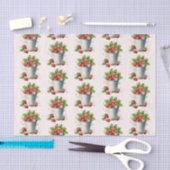 Frisch gepickte Erdbeeren im Schaufelmuster Seidenpapier (Handwerk)