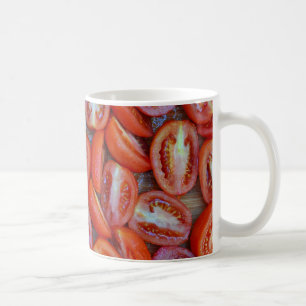 frisch geschnittene Tomaten Kaffeetasse