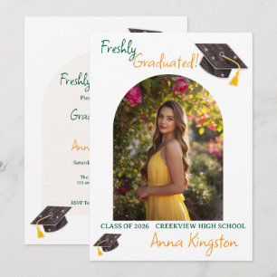 Frisch graduierte moderne Abschluss-Einladung Einladung