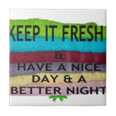 Frisch und sauber: Farbenbruch für einen Neubeginn Fliese (Vorderseite)