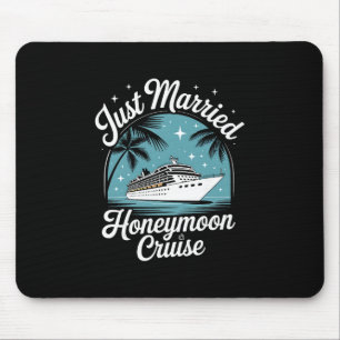 Frisch verheiratet Flitterwochen passende Kreuzfah Mousepad