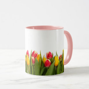 Frische Blume Junge, kräftige, rote, gelbe Tulpen Tasse