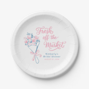 Frische Blumenparty in Dusty Blue und Rosa für die Pappteller