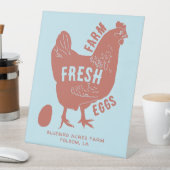 Frische Eier mit Firmenname Sockelschild (In Situ)