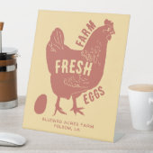 Frische Eier mit Firmenname Sockelschild (In Situ)