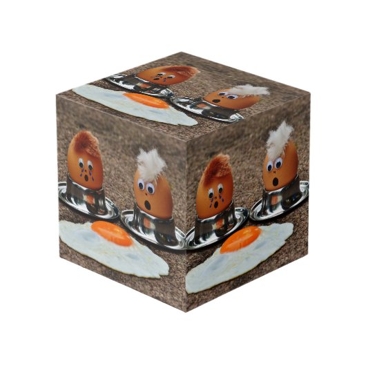 Frische Eier Würfel (Vorderseite Schrägansicht)