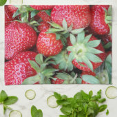 frische Erdbeeren Geschirrtuch (Gefaltet)