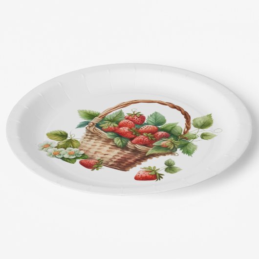 Frische Erdbeeren in einem Korb Pappteller (Schrägansicht)