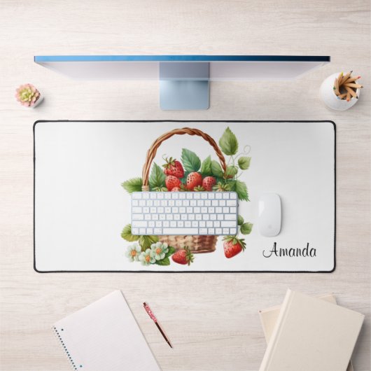 Frische Erdbeeren in einem Korb Schreibtischunterlage (Büro 1)