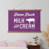 FRISCHE MILCH WANDTEPPICH MIT HOLZRAHMEN (Schlafzimmer)