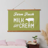 FRISCHE MILCH WANDTEPPICH MIT HOLZRAHMEN (Schlafzimmer)