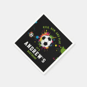 Frische schwarze und grüne Fußballbälle Sport Serviette (Ecke)