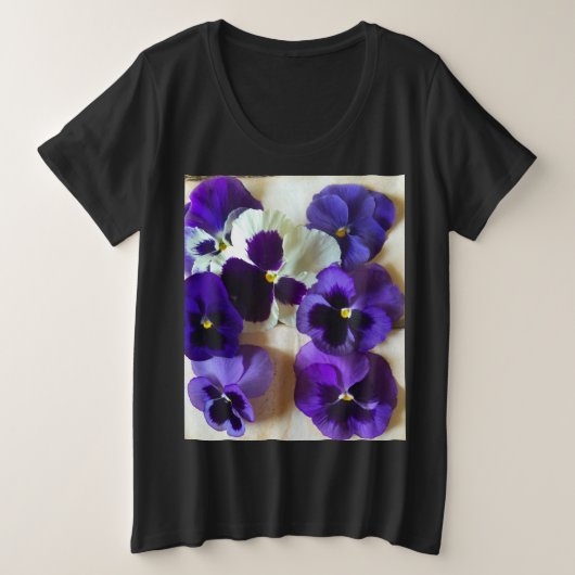 Frische Stiefmütterchen Große Größe T-Shirt (Design vorne)