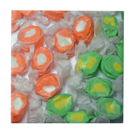 Frische und orangefarbene Süßspeisen Fliese (Vorderseite)