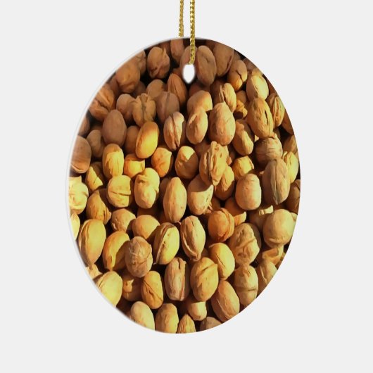 Frische Walnüsse Hyperrealistische Malerei Keramik Ornament (Rechts)