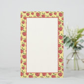 Frischer roter Apfel  Briefpapier (Stehend Vorderseite)