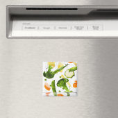 Frisches Gemüse mit Wasser, das in eine Schüssel f Magnet (In Situ (Geschirrspüler))