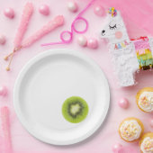 Frisches Kiwi. Runde Scheibe abgeschieden Pappteller (Party)