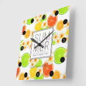 Frisches Sommerfrücht und exotische Plumeria-Blume Quadratische Wanduhr (Winkel)