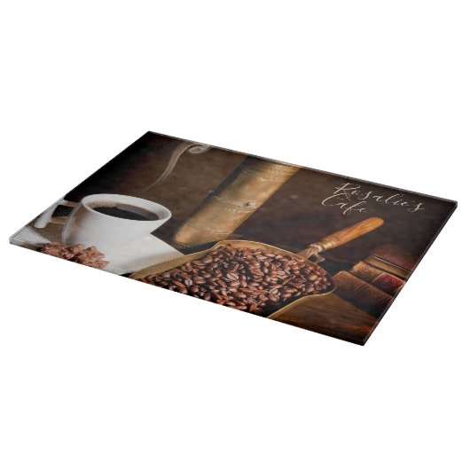 Frischgebackene Kaffeemaschine Schneidebrett (Ecke)