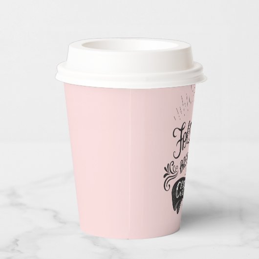 Frischgebackenes Kaffeepapier Pappbecher (Rechts)