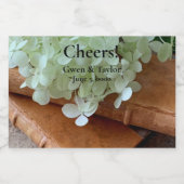 Frischhydrangeas auf alten Büchern Schaumweinetikett (Einzelnes Label)