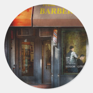 Friseur - NY - West Village Barber Shop Runder Aufkleber