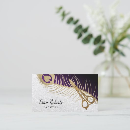 Friseur-Stylist Moderne Goldschere & Pfauenfeder Visitenkarte (Stehend Vorderseite)