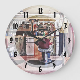 Friseursalon mit Mantel-Gestell Große Wanduhr