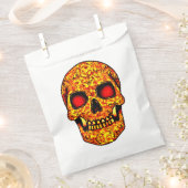 Frisierender Halloweenschädel mit roten Augen Geschenktütchen (Ausgeschnitten)