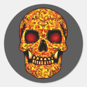 Frisierender Halloweenschädel mit roten Augen Runder Aufkleber (Vorderseite)