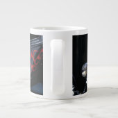 Frisierte Auto Jumbo-Tasse (Rückseite)